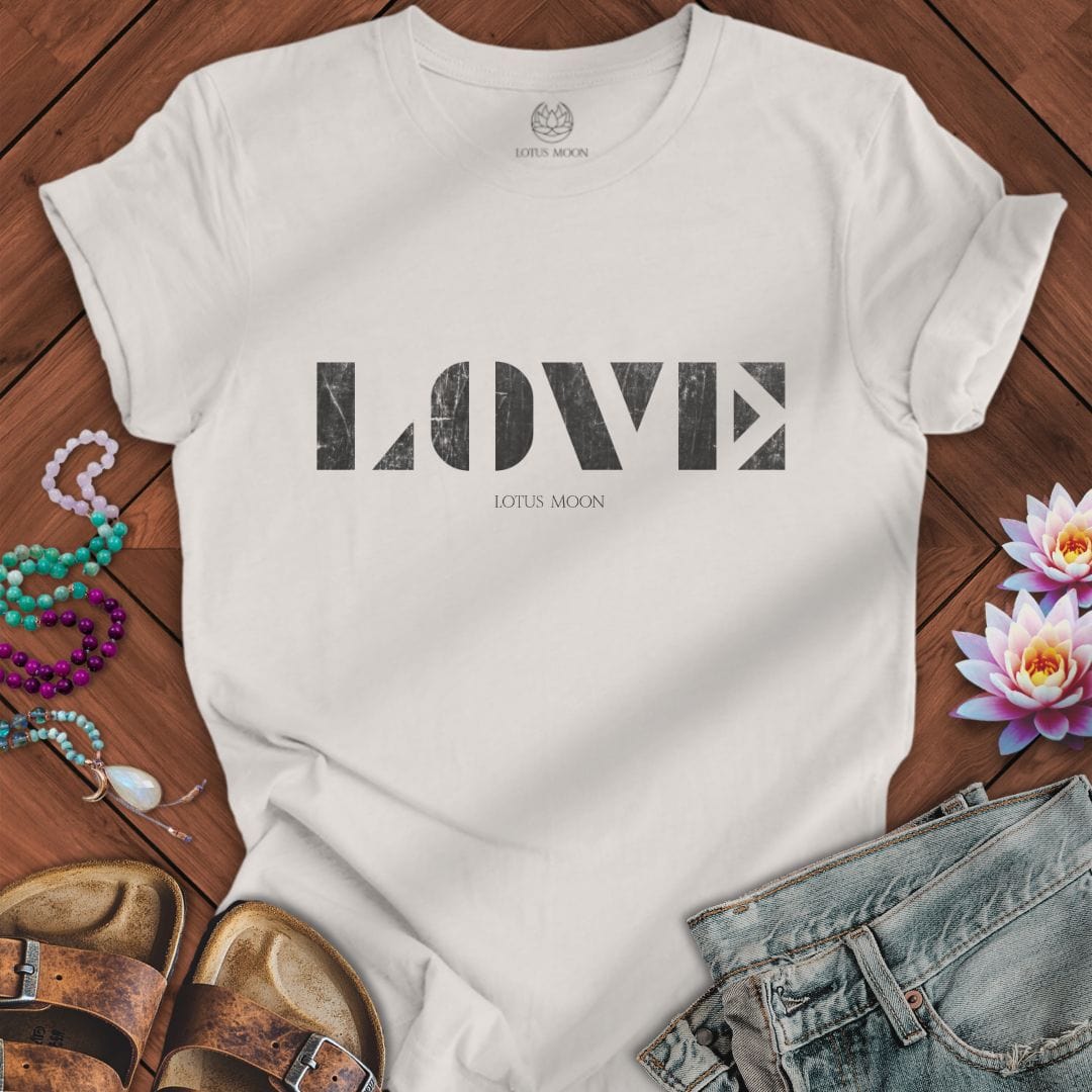 Love Stencil Tee Vintage White