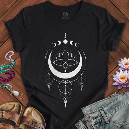 Mystical Lotus Moon Tee Solid Black Blend