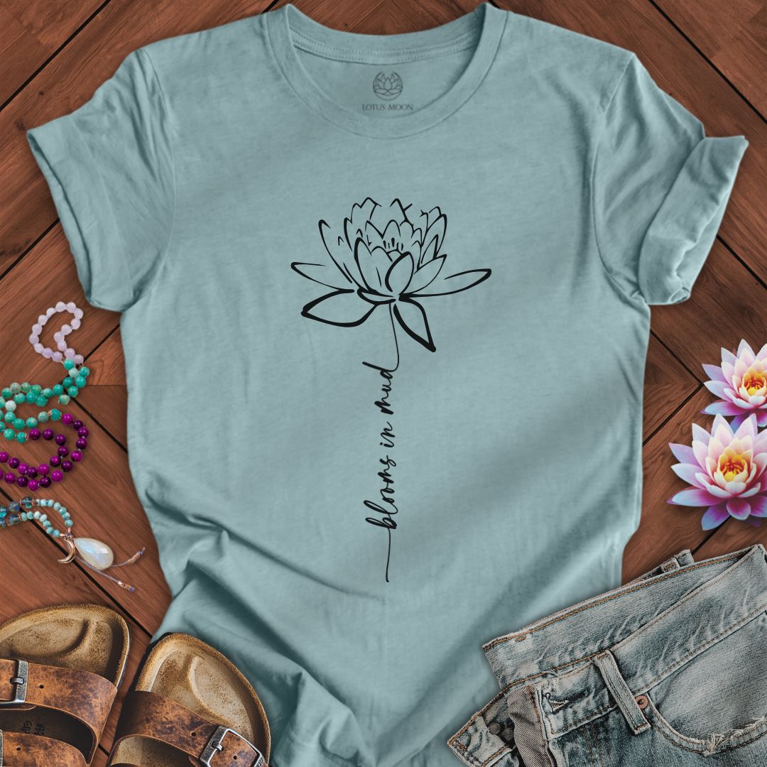 Script Stem Lotus Tee Heather Blue Lagoon
