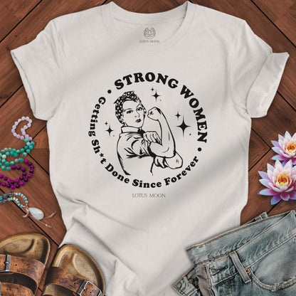 Strong Women Tee Vintage White