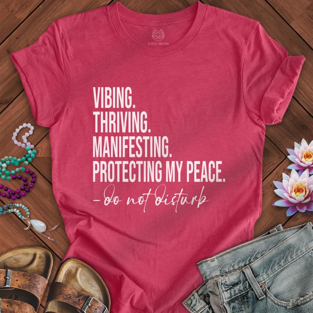 Vibing Thriving Tee Heather Raspberry